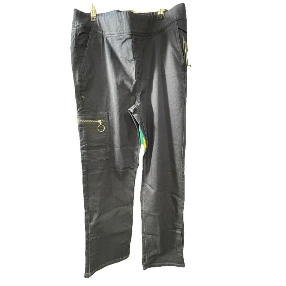 NWT D&Co Adaptive Womens Denim Cargo Pants Blue Stretch Sz L runs large